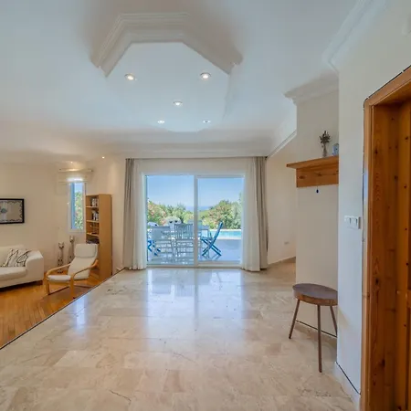 Lacitrus Villa&hotel-ozy Otel *