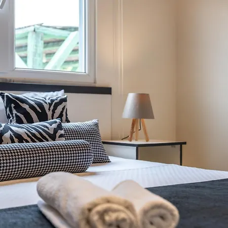 Hotell Lacitrus Villa&hotel-ozy *