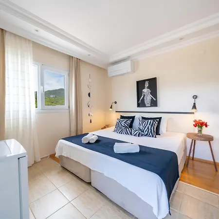 Lacitrus Villa&hotel-ozy Hotell