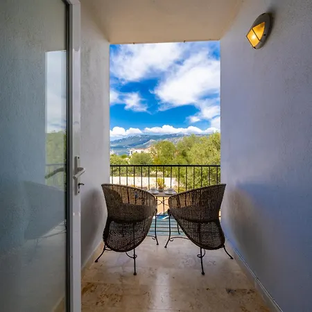 Lacitrus Villa&hotel-ozy