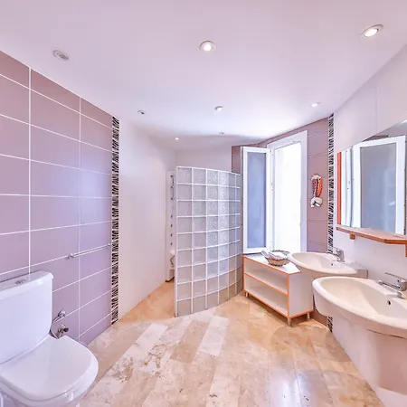 Lacitrus Villa&hotel-ozy Hotell